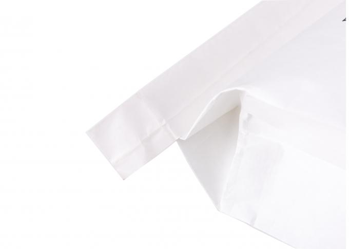 PP が付いているプラスチック紙袋はクラフト紙の編まれた物質的な 25kg 見掛け密度を薄板にしました